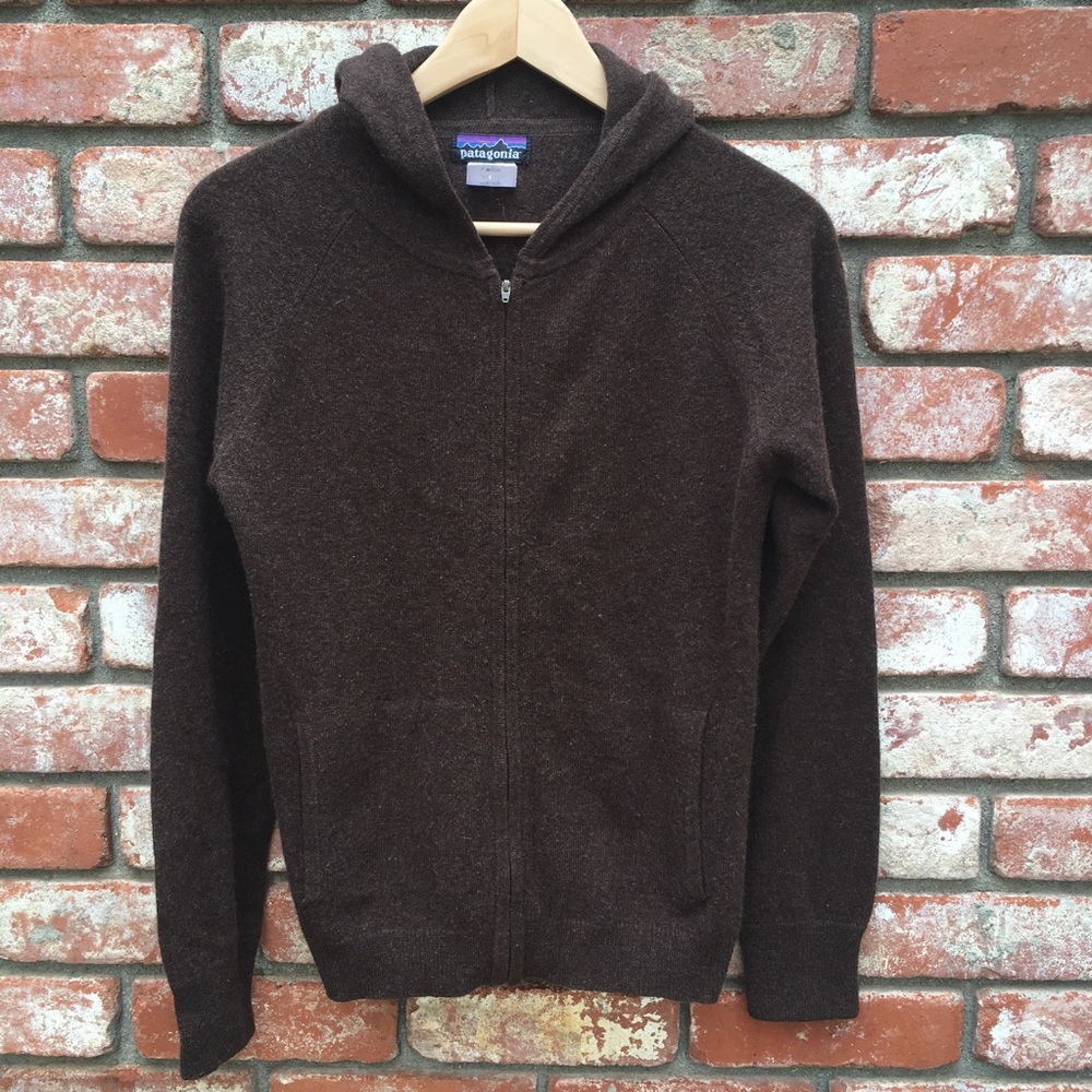 !SOLD! Patagonia Women’s 100% Cashmere Sweater